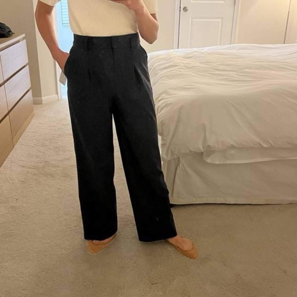 RHONE Navy Wide-Leg Women's Pants - Picture 8 of 16